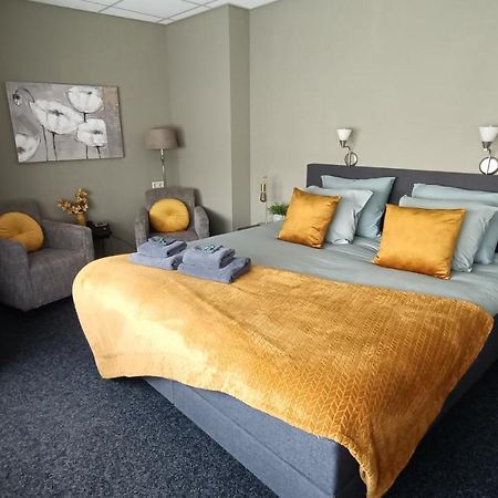 Hotel Rozenburg Екстериор снимка