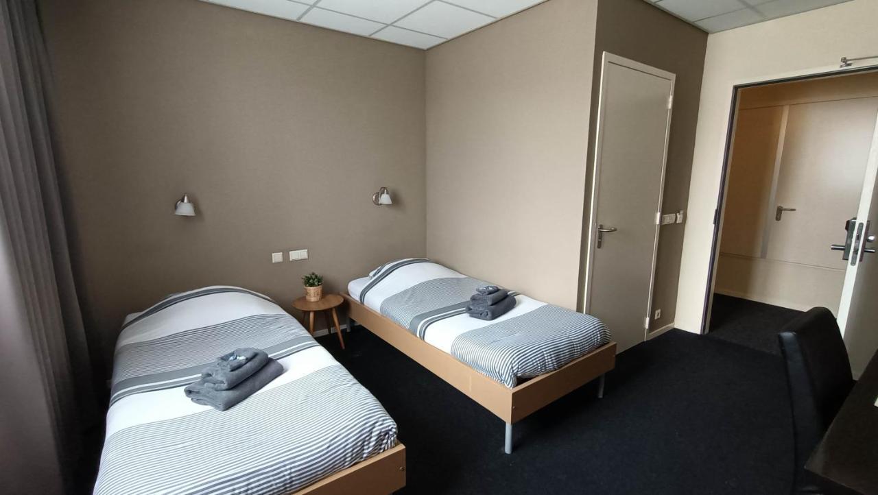 Hotel Rozenburg Екстериор снимка