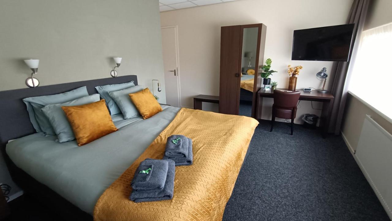 Hotel Rozenburg Екстериор снимка