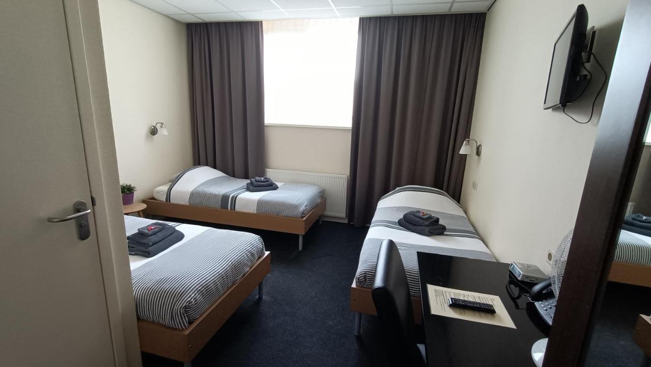 Hotel Rozenburg Екстериор снимка