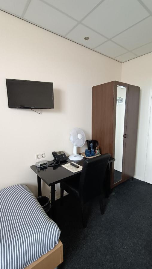 Hotel Rozenburg Екстериор снимка