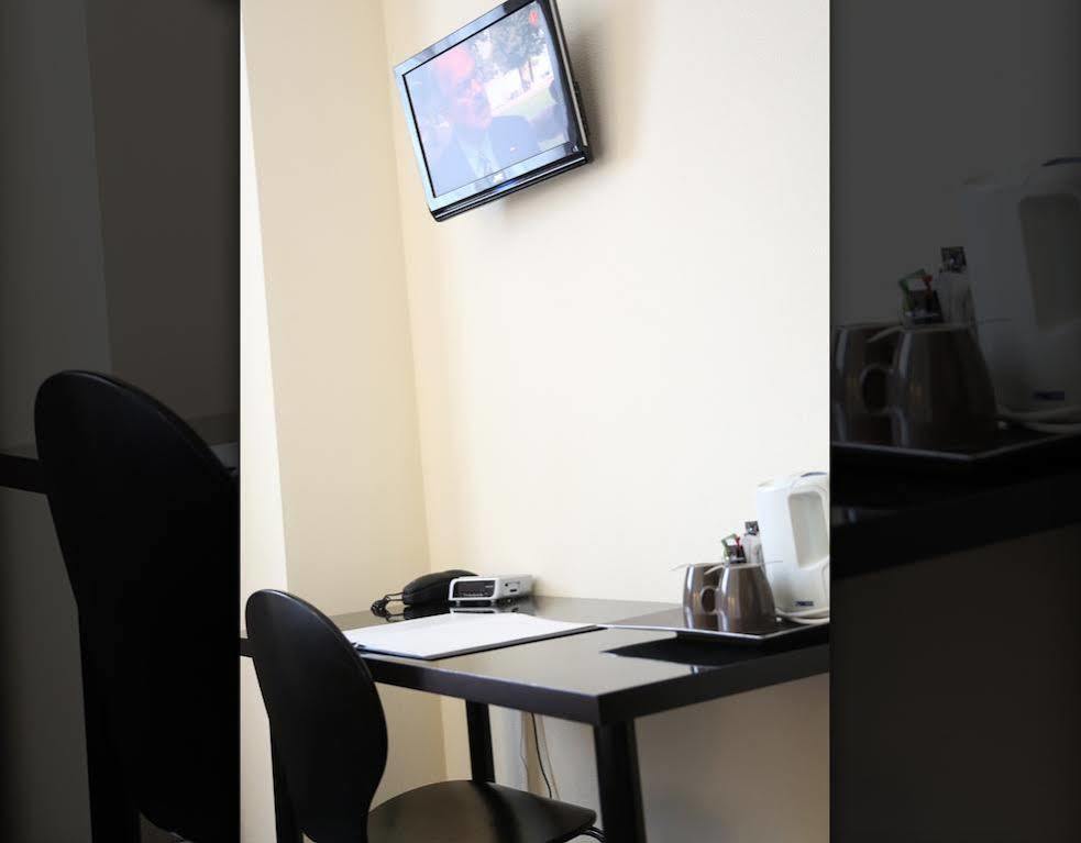 Hotel Rozenburg Екстериор снимка