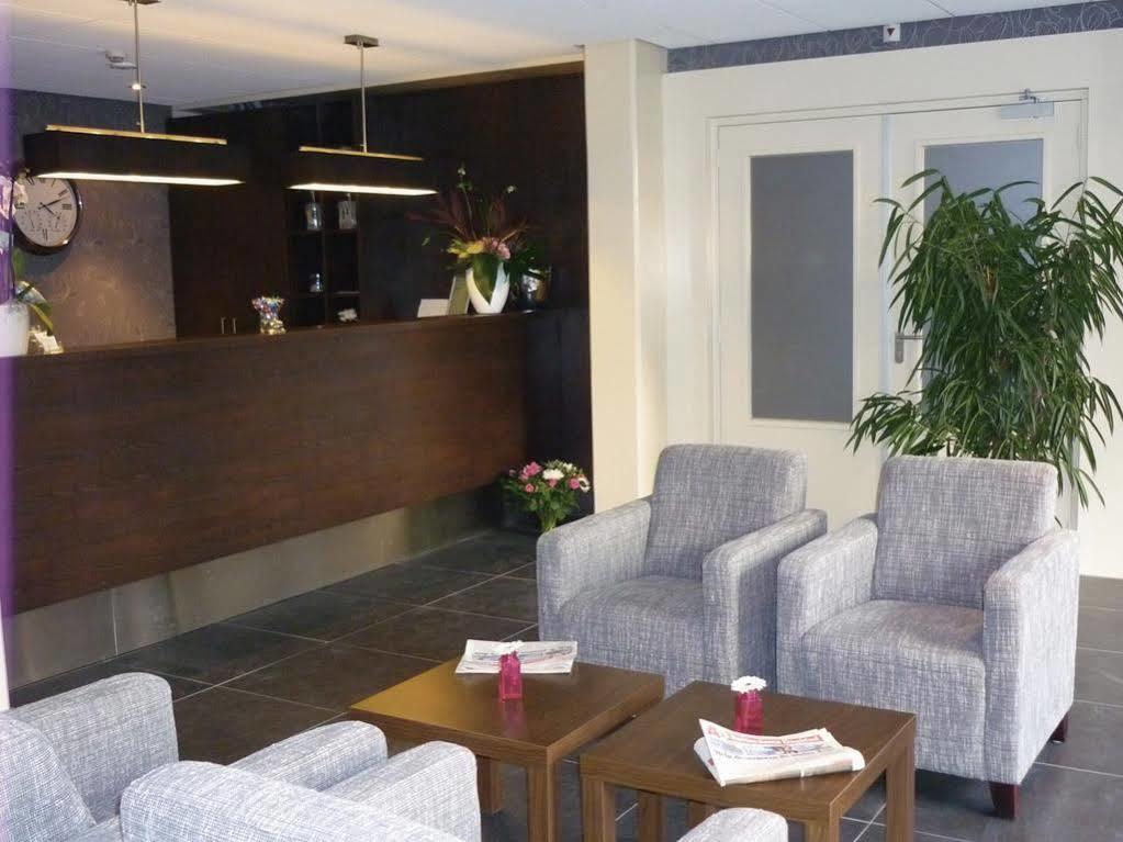 Hotel Rozenburg Екстериор снимка