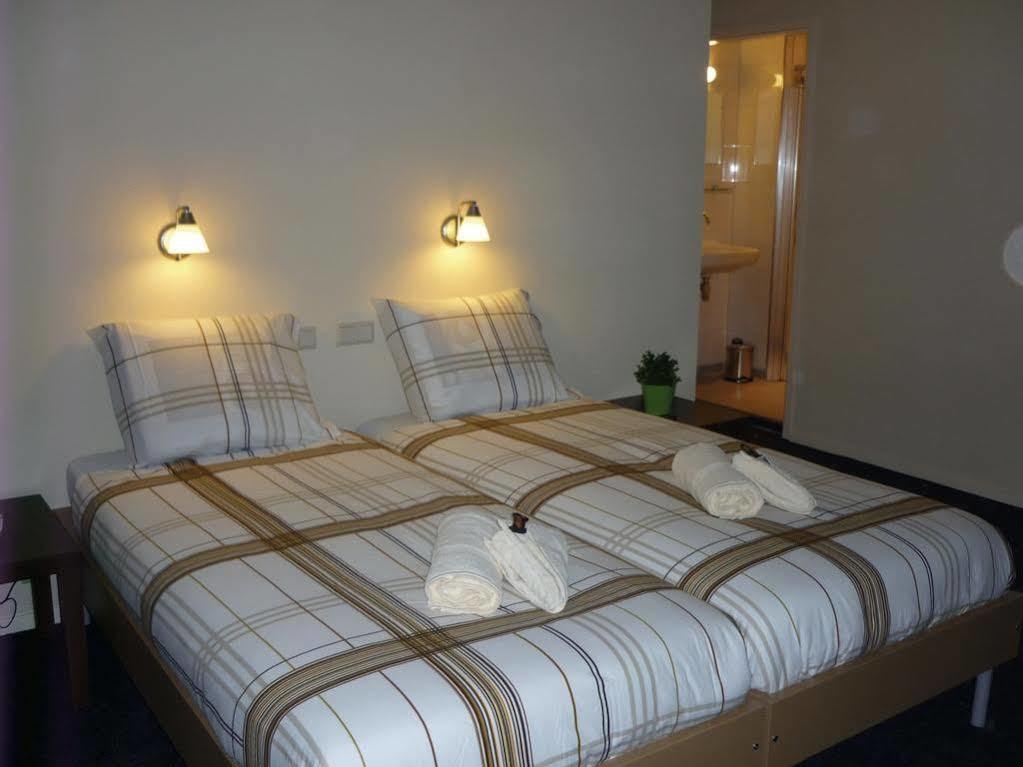 Hotel Rozenburg Екстериор снимка