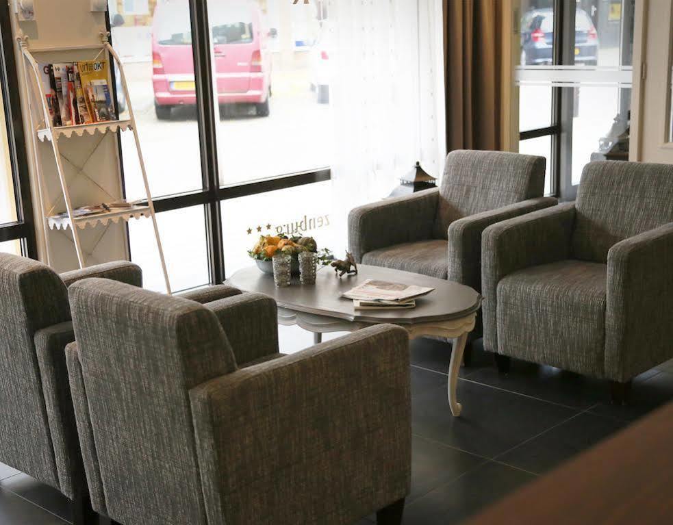 Hotel Rozenburg Екстериор снимка